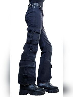 Women's Baggy Black Cargo Jeans